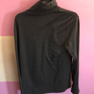 Turtle neck long sleeve